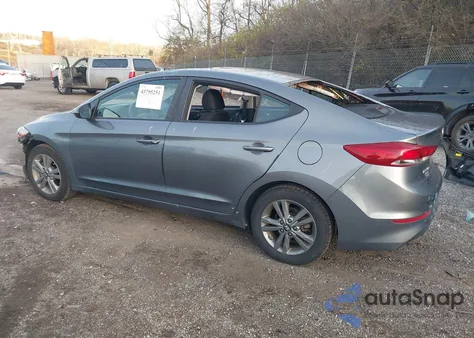 2018 Hyundai Elantra Value Edition из США, поврежденный, VIN 5NPD84LF8JH268753